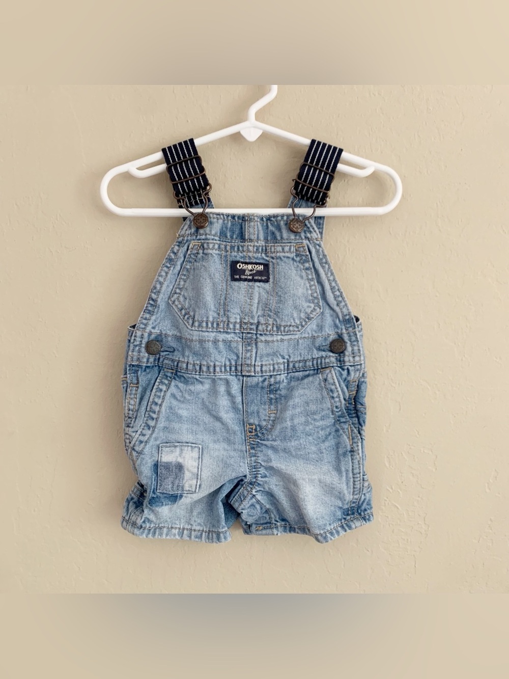 OshKosh Denim Shortalls / Overalls • 6 Months